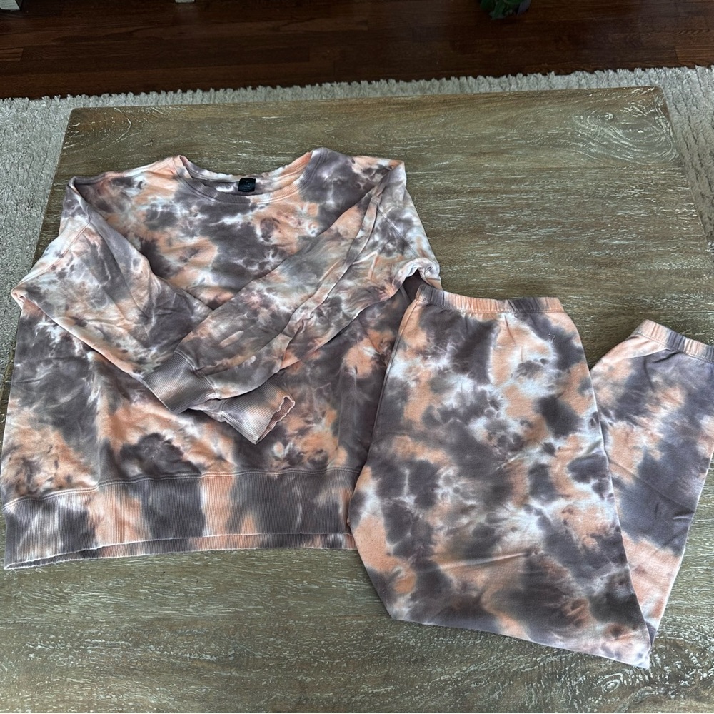 AR-33 Tie Dye Lounge Set - Large